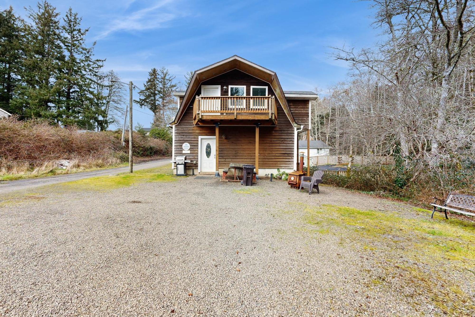The Beach Barn Netarts Exterior photo