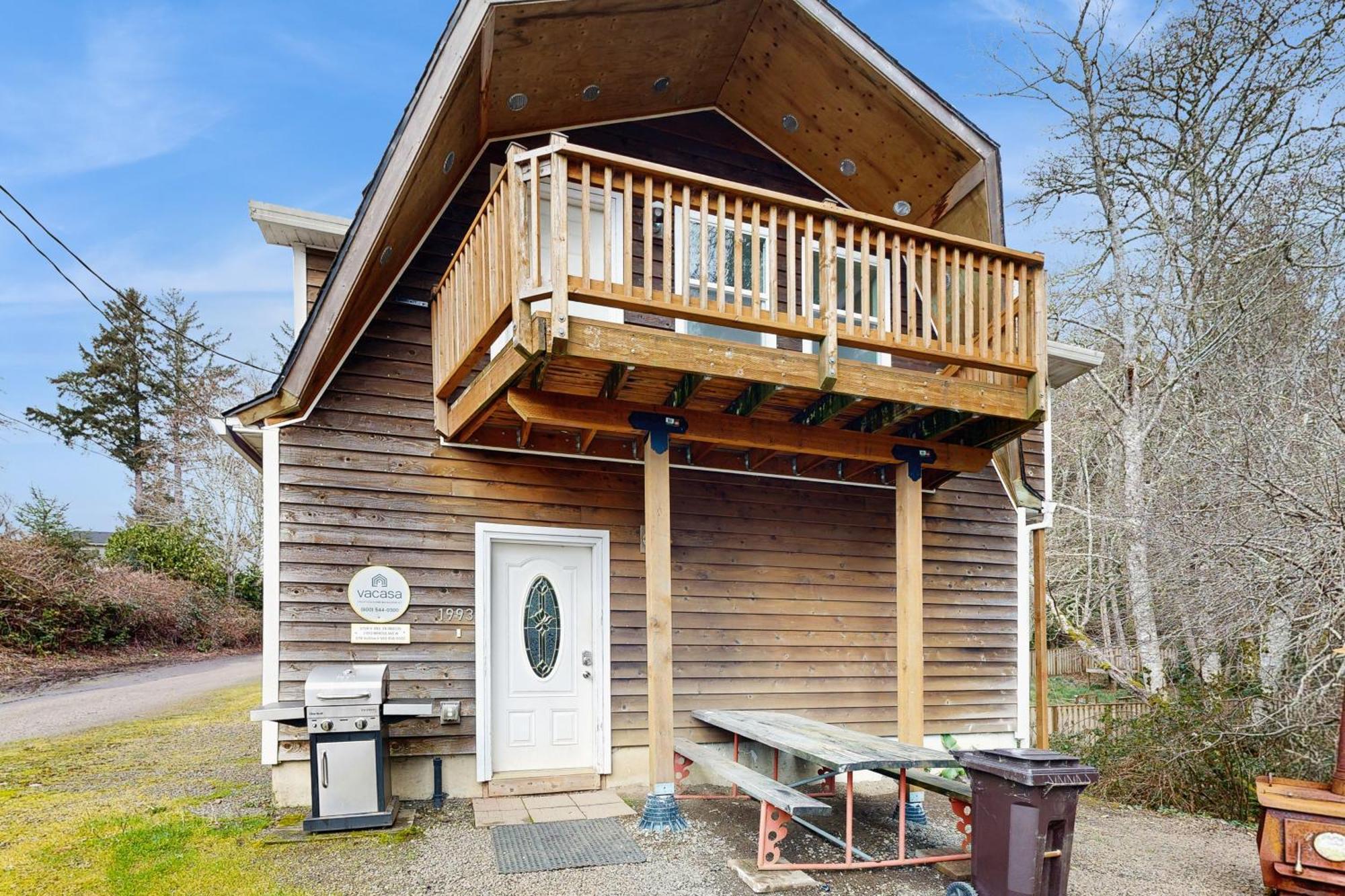 The Beach Barn Netarts Exterior photo